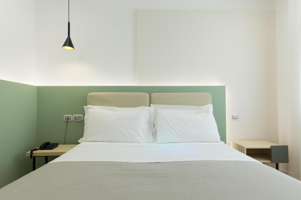Plana Hotel Caserta Buitenkant foto