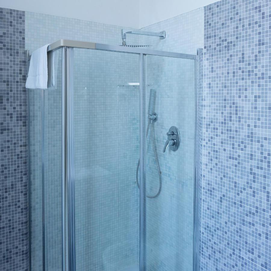 Plana Hotel Caserta Buitenkant foto