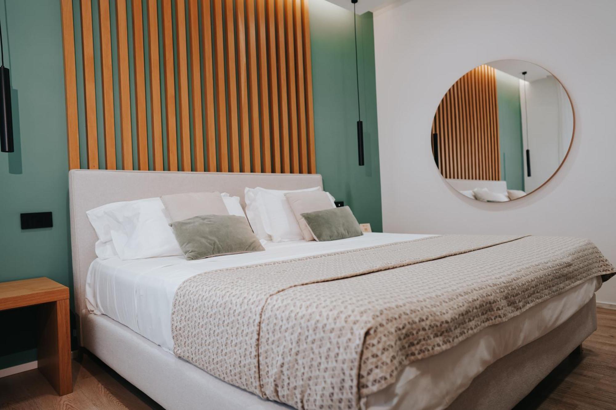 Plana Hotel Caserta Buitenkant foto